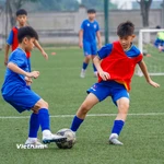 Ngày tập luyện của những “Hiểu Minh, Thanh Nhàn” nhí tại đội U12-PVF 