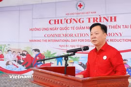 Phó Chủ tịch Trung ương Hội Chữ thập đỏ Việt Nam Nguyễn Sỹ Trường phát biểu tại chương trình hưởng ứng Ngày Quốc tế Giảm nhẹ rủi ro thiên tai năm 2026. (Ảnh: PV/Vietnam+)