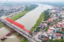 Hạn chế giao thông tuyến đường thủy nội địa trên sông Đuống đoạn qua Hà Nội