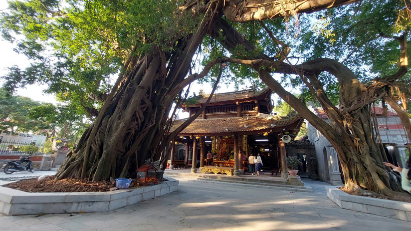 Đền Mẫu là di tích tiêu biểu của Phố Hiến, thu hút đông đảo nhân dân và du khách thập phương. (Ảnh: Minh Thu/Vietnam+)