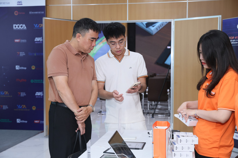 Doanh thu của ngành xuất bản hiện nay vẫn chưa tương xứng với tiềm năng. Xuất bản số được xem là tương lai sống còn của ngành. (Ảnh minh họa: PV/Vietnam+)