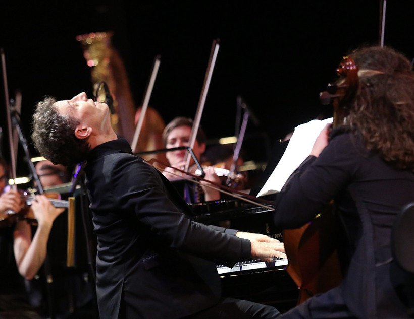 Nghệ sỹ dương cầm David Greilsammer sẽ trở lại Việt Nam và biểu diễn ở nhiều thành phố lớn. (Ảnh: BTC)