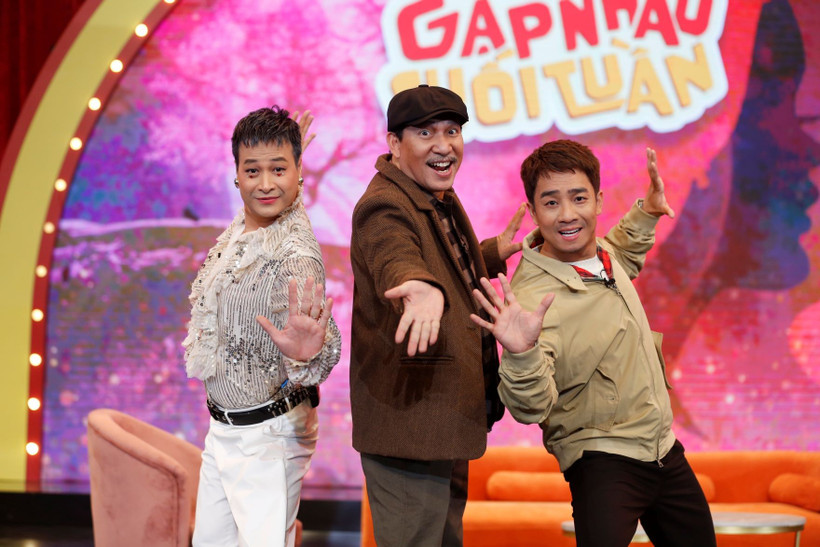  ‘Gặp nhau cuối tuần’ phiên bản 2025 có cách tiếp cận mới, những câu chuyện gần gũi, ngôn ngữ hài hiện đại và cách thể hiện linh hoạt. (Ảnh: CTV/Vietnam+)