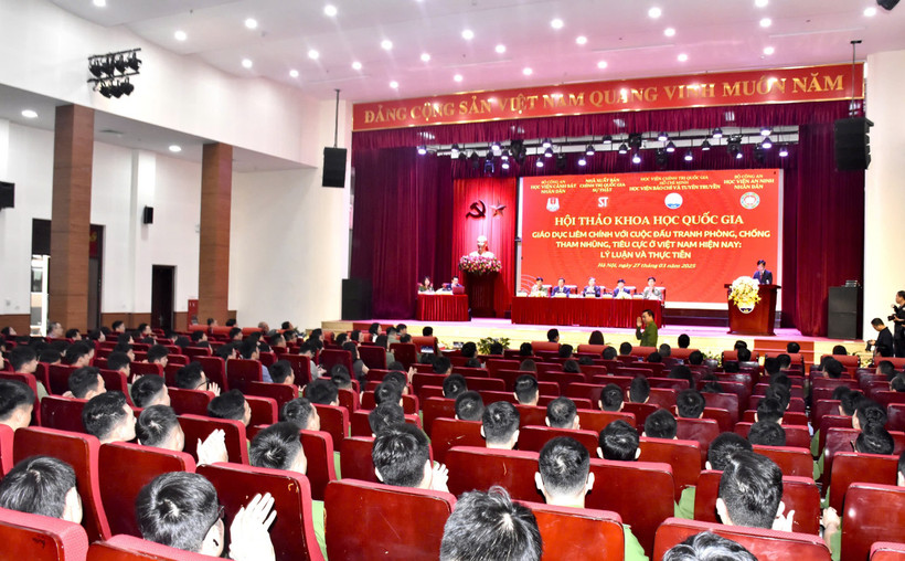 Đây là lần đầu tiên có một hội thảo khoa học cấp quốc gia về chủ đề giáo dục liêm chính. (Ảnh: PV/Vietnam+)