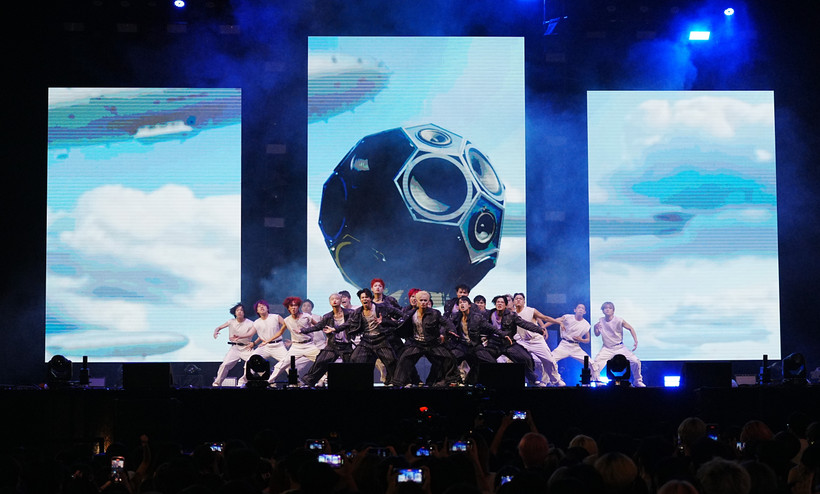 Nhóm dự thi W-UNIT biểu diễn tại K-pop Lovers Festival 2024. (Ảnh: BTC)