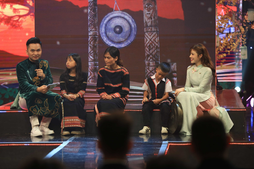 Gala “Cặp lá yêu thương 2026” có chủ đề “Thập kỷ gieo mầm xanh.” (Ảnh: VTV)