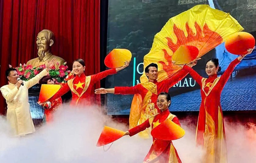 Cuộc thi tìm kiếm những tác phẩm âm nhạc có giá trị tư tưởng và nghệ thuật về ngành Ngoại giao. (Ảnh: CTV/Vietnam+)