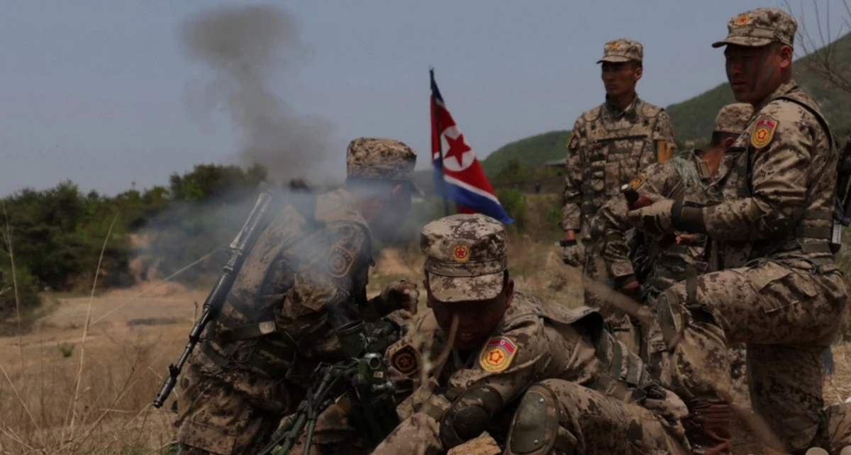 Kim Jong-un thị sát nhân dịp thành lập quân đội Triều Tiên