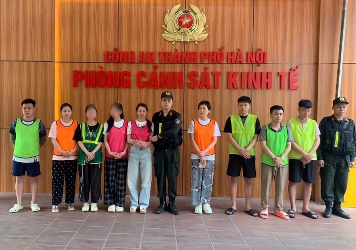 Khởi tố 9 bị can thu thập trái phép thông tin cá nhân để mở tài khoản ngân hàng