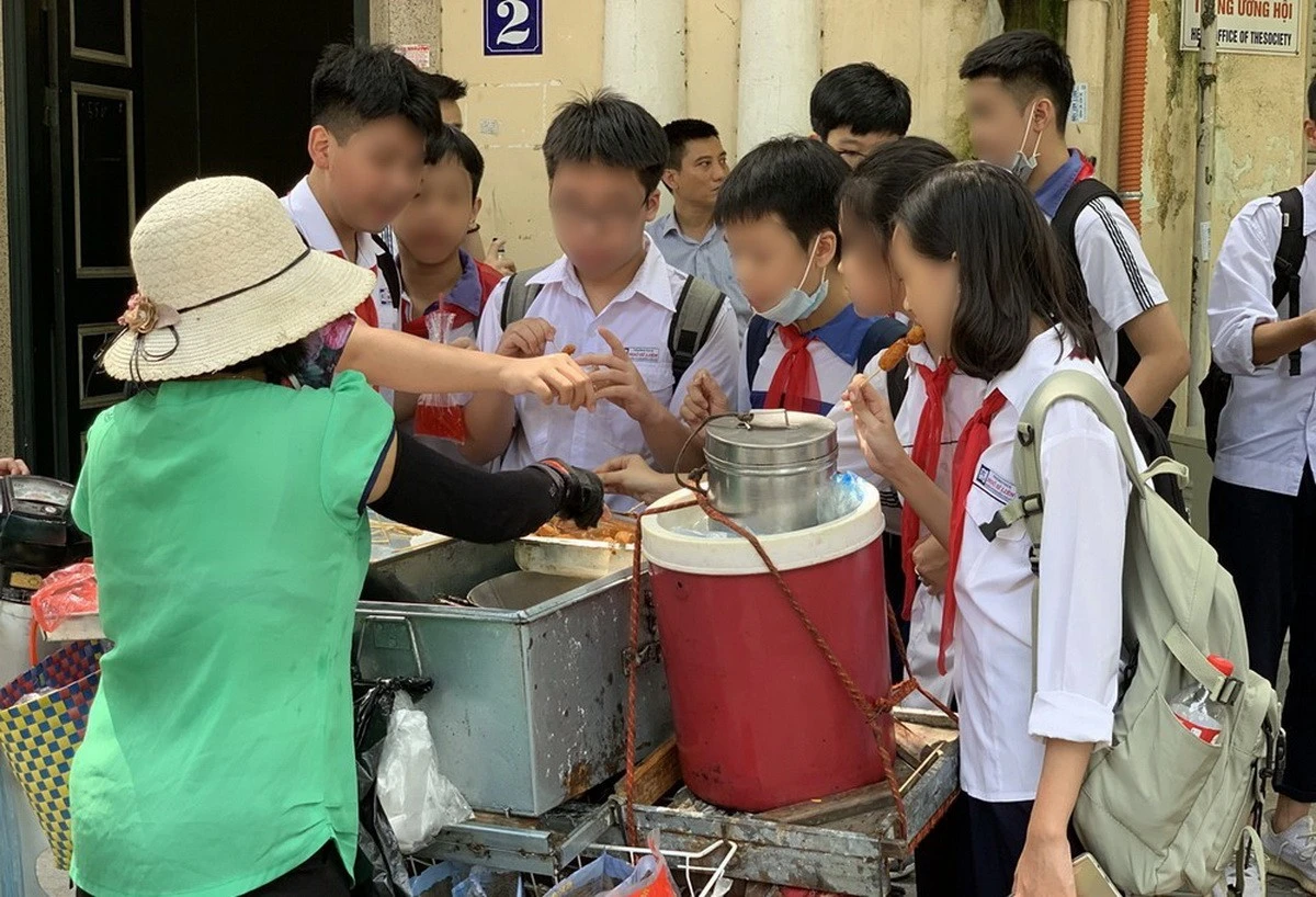 Phạt tới 40 triệu đồng nếu cung cấp thực phẩm không an toàn cho trẻ em