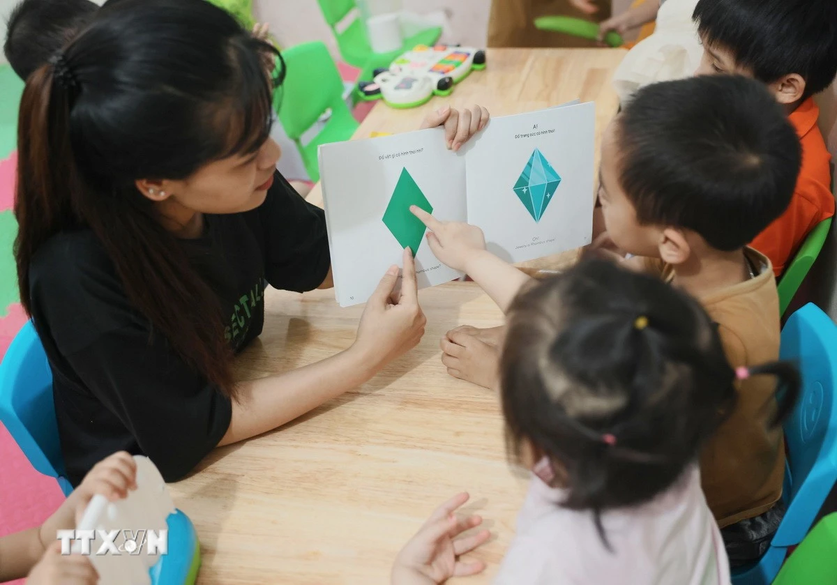 Từ nhận thức đến hành động: Hướng tới cuộc sống tự lập cho người tự kỷ