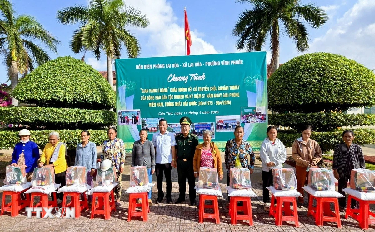 Cần Thơ: Tết Chol Chnam Thmay ấm tình quân dân nơi biên giới
