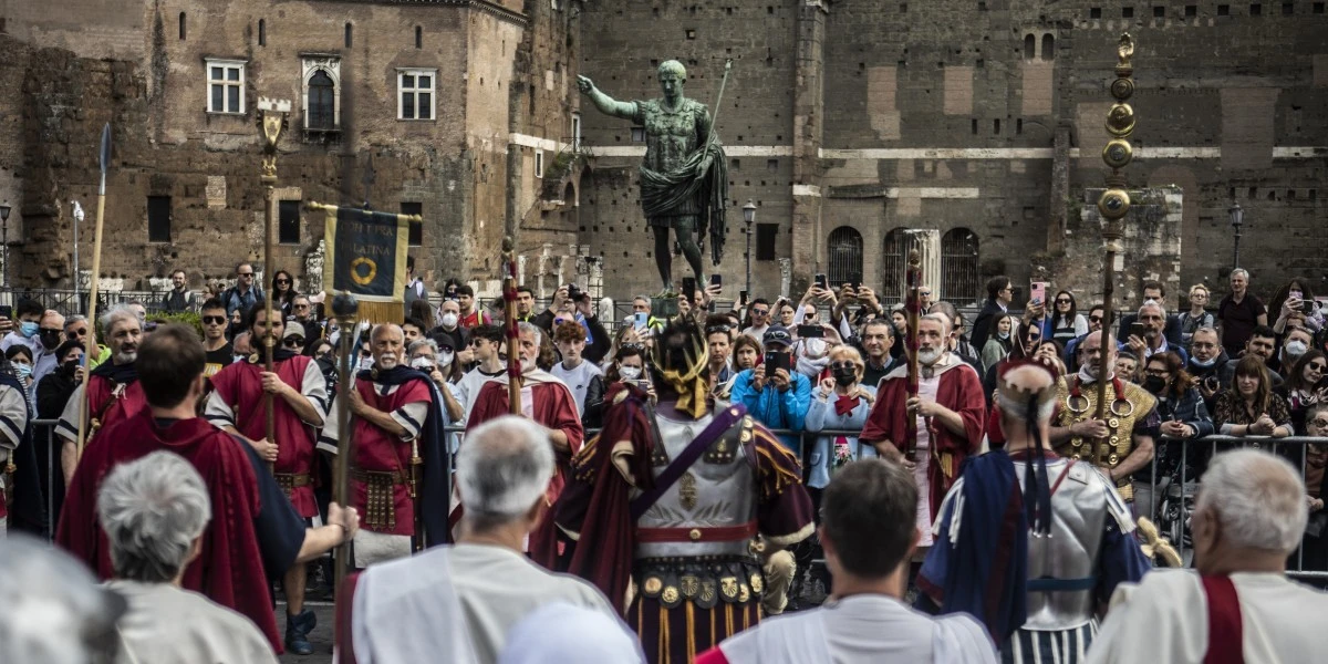 Lễ hội Natale di Roma tại Ý đánh dấu thành phố vĩnh cửu bước sang tuổi 2279