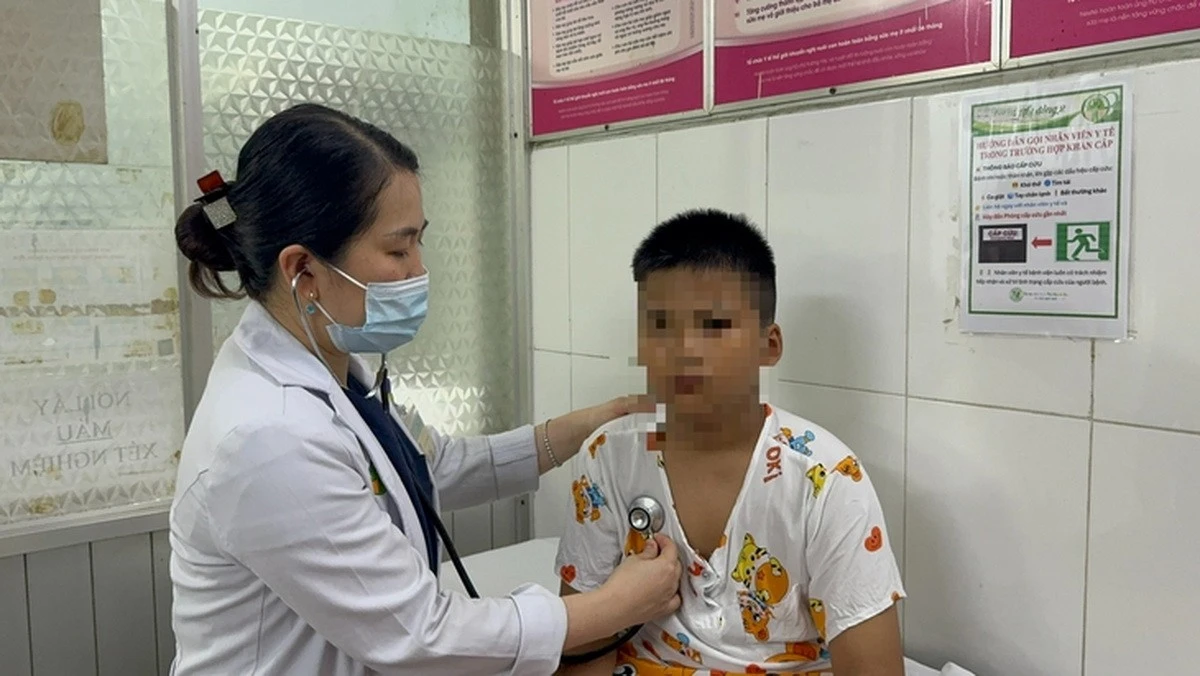 TP.HCM: Thêm 2 trường tạm dừng bán trú sau vụ 202 học sinh ngộ độc