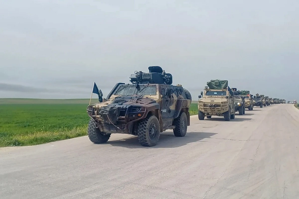 Quân đội Syria tiếp quản căn cứ quân sự sau khi Mỹ rút lui khỏi khu vực