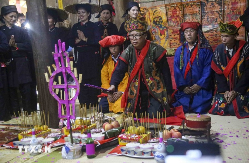 Tái hiện lễ cấp sắc của dân tộc Nùng tỉnh Bắc Kạn. (Ảnh minh họa: TTXVN)