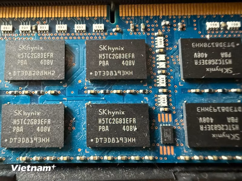 Samsung, SK Hynix ký thỏa thuận cung cấp chip trị giá 950 tỷ USD với Mỹ