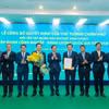 Phó Thủ tướng Bùi Thanh Sơn cùng Ban lãnh đạo Petrovietnam tại lễ công bố Quyết định đổi tên Tập đoàn Dầu khí Việt Nam. (Ảnh: PV/Vietnam+)