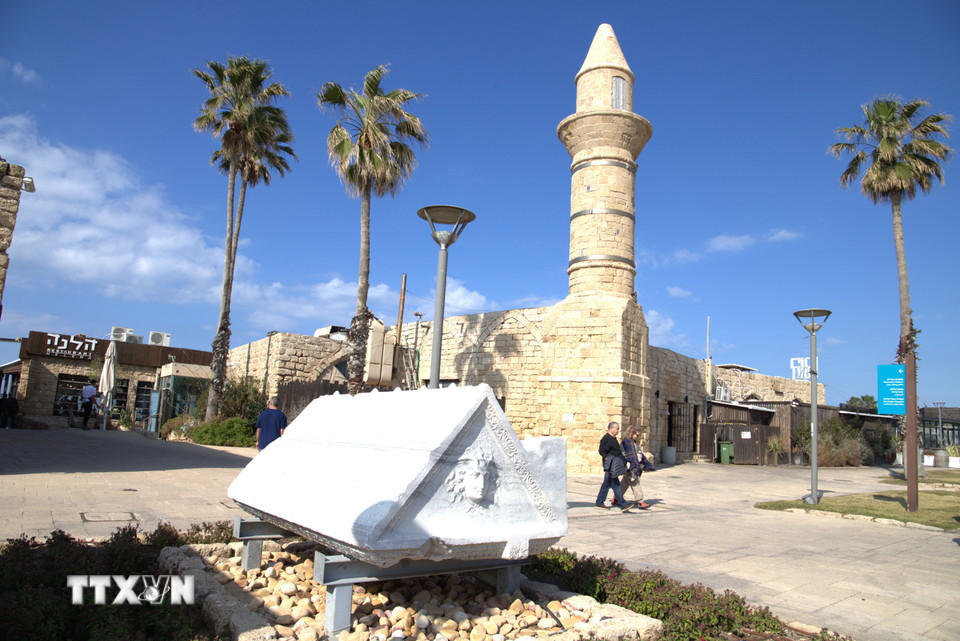 Vua Herod đã dành rất nhiều tâm huyết để xây dựng Cesarea, đặt tên nó theo vị hoàng đế mà ông tôn kính - Caesar Augustus. (Ảnh: Thanh Bình/TTXVN)