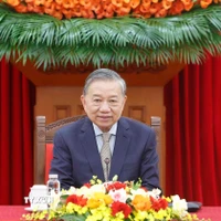 Tổng Bí thư Tô Lâm điện đàm Tổng thống Hàn Quốc Lee Jae Myung. (Ảnh: Thống Nhất/TTXVN)