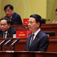 Đồng chí Nguyễn Mạnh Hùng, Ủy viên Trung ương Đảng, Bí thư Đảng ủy, Bộ trưởng Bộ Khoa học và Công nghệ, tham luận về vấn đề “Giải pháp đột phá phát triển khoa học công nghệ, đổi mới sáng tạo và chuyển đổi số quốc gia trở thành động lực chính xác lập mô hình tăng trưởng mới và phát triển bền vững quốc gia”. (Ảnh: TTXVN)