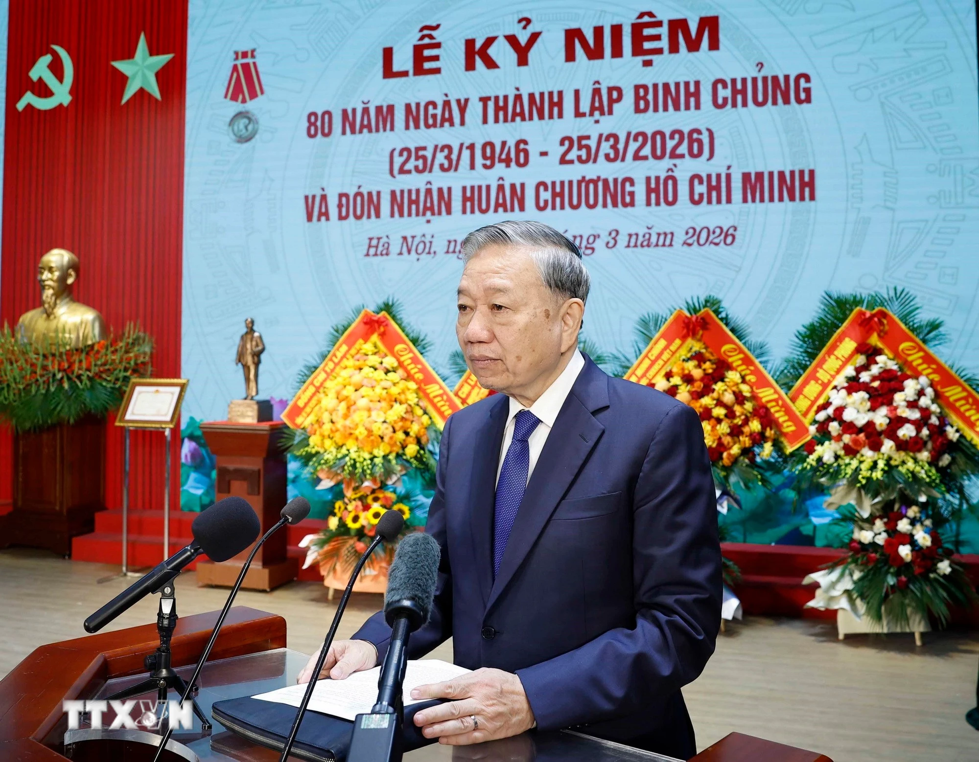 Tổng Bí thư Tô Lâm dự lễ kỷ niệm 80 năm Binh chủng Công binh và trao Huân chương Hồ Chí Minh