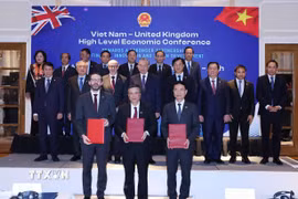 Tổng Bí thư Tô Lâm chứng kiến Lễ trao thỏa thuận hợp tác giữa doanh nghiệp hai nước. (Ảnh: Thống Nhất/TTXVN)