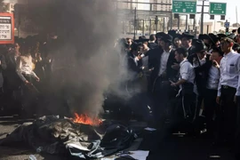 Một cuộc biểu tình lớn tại Jerusalem. (Ảnh: AFP)