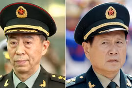 Hai cựu Bộ trưởng Quốc phòng Trung Quốc, Lý Thượng Phúc và Ngụy Phượng Hòa. (Nguồn: AP/Getty Images)