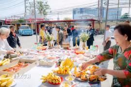 Đại lễ cầu siêu tri ân các Anh hùng liệt sỹ được bà con kiều bào ở Đông Bắc Thái Lan tổ chức thường niên từ 10 năm qua. (Ảnh: TTXVN phát)
