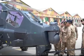 Quân đội Pakistan tiếp nhận trực thăng tấn công Z-10ME ngày 2/8. (Ảnh Thời báo Hoàn cầu)