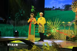 Thí sinh dự thi vòng thi “Cất cánh” của Chương trình Tài tử miệt vườn mùa 3 tại Đồng Tháp. (Ảnh: Nhựt An/TTXVN)