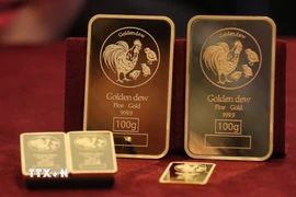 Vàng miếng được trưng bày tại một cửa hàng ở Seoul, Hàn Quốc. (Ảnh: Yonhap/TTXVN)