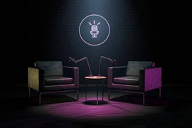 Trí tuệ nhân tạo đang mở ra kỷ nguyên podcast đại trà, một thế giới không có phòng thu và micro, nơi người dẫn chương trình ảo trò chuyện với thính giả. (Ảnh: iStock)