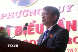 Bí thư Đảng ủy phường Quy Nhơn Nguyễn Hữu Khúc phát biểu khai mạc Đại hội. (Ảnh: Sỹ Thắng/TTXVN)