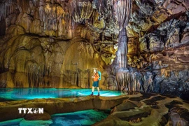 Bên trong hang Hung Thoòng (vườn Quốc gia Phong Nha-Kẻ Bàng, Quảng Bình. (Ảnh: TTXVN phát)