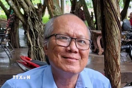 Ông Bùi Văn Diệp, cán bộ hưu trí phường Long An, tỉnh Tây Ninh, bày tỏ tin tưởng Đại hội XIV sẽ đề ra các chủ trương sát thực tiễn, góp phần nâng cao chất lượng cuộc sống của nhân dân. (Ảnh: Thanh Bình/TTXVN)