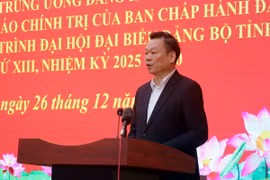 Bí thư Tỉnh ủy Bắc Kạn Hoàng Duy Trinh phát biểu tại Hội nghị. (Ảnh: Nguyễn Công Hải/TTXVN)