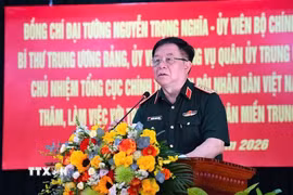 Đại tướng Nguyễn Trọng Nghĩa phát biểu chỉ đạo tại Trường thiếu sinh quân miền Trung. (Ảnh: Trần Tĩnh/TTXVN)