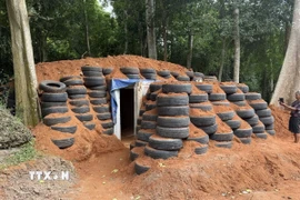 Hầm công sự do quân đội Thái Lan chuẩn bị tại khu vực Đền Ta Muen Thom ngày 23/7/2025. (Ảnh: Phạm Hải/TTXVN)