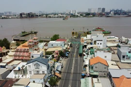 Dự án cầu Cát Lái sẽ nối huyện Nhơn Trạch (Đồng Nai) với Thành phố Hồ Chí Minh qua sông Đồng Nai. (Ảnh: Công Phong/TTXVN)