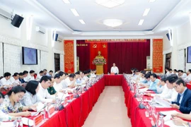 Ban Chỉ đạo cấp tỉnh Nghệ An thực hiện sắp xếp, tổ chức lại đơn vị hành chính các cấp và xây dựng mô hình tổ chức chính quyền địa phương 2 cấp họp để triển khai một số nội dung trọng tâm trong thời gian tới. (Ảnh: Báo Nghệ An)