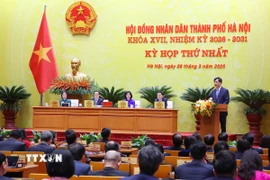 Bí thư Thành ủy Hà Nội Nguyễn Duy Ngọc phát biểu chỉ đạo tại kỳ họp. (Ảnh: Văn Điệp/TTXVN)