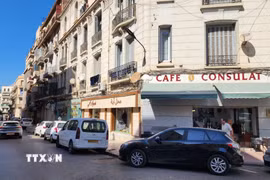 Phố Hồ Chí Minh (Rue Ho Chi Minh) ở thành phố Oran của Algeria. (Ảnh: Mạnh Hùng/TTXVN)