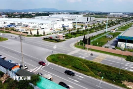 Một khu công nghiệp. (Ảnh: Hồng Đạt/TTXVN)