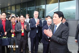 Chủ tịch nước Lương Cường dự Lễ bàn giao máy bay Boeing 737 MAX đầu tiên giữa Tập đoàn Boeing và Hãng hàng không Vietjet Air. (Ảnh: Lâm Khánh/TTXVN)