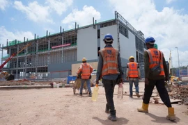 Một tòa nhà trung tâm dữ liệu đang được xây dựng tại Khu công nghệ Sedenak ở bang Johor, Malaysia, tháng 9/2024. (Ảnh AP)