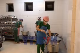 Nồi cháo nghĩa tình tiếp sức thí sinh dân tộc thiểu số xứ Lạng