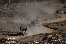 Binh sỹ Israel được triển khai gần vùng đệm ở Cao nguyên Golan ngày 15/12/2024. (Ảnh: THX/TTXVN)