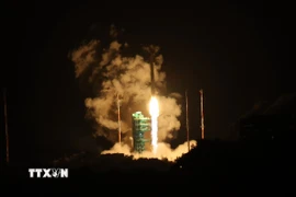 Tên lửa vũ trụ Nuri được phóng từ Trung tâm vũ trụ Naro ở Goheung, Hàn Quốc ngày 27/11/2025. (Ảnh: Yonhap/TTXVN)